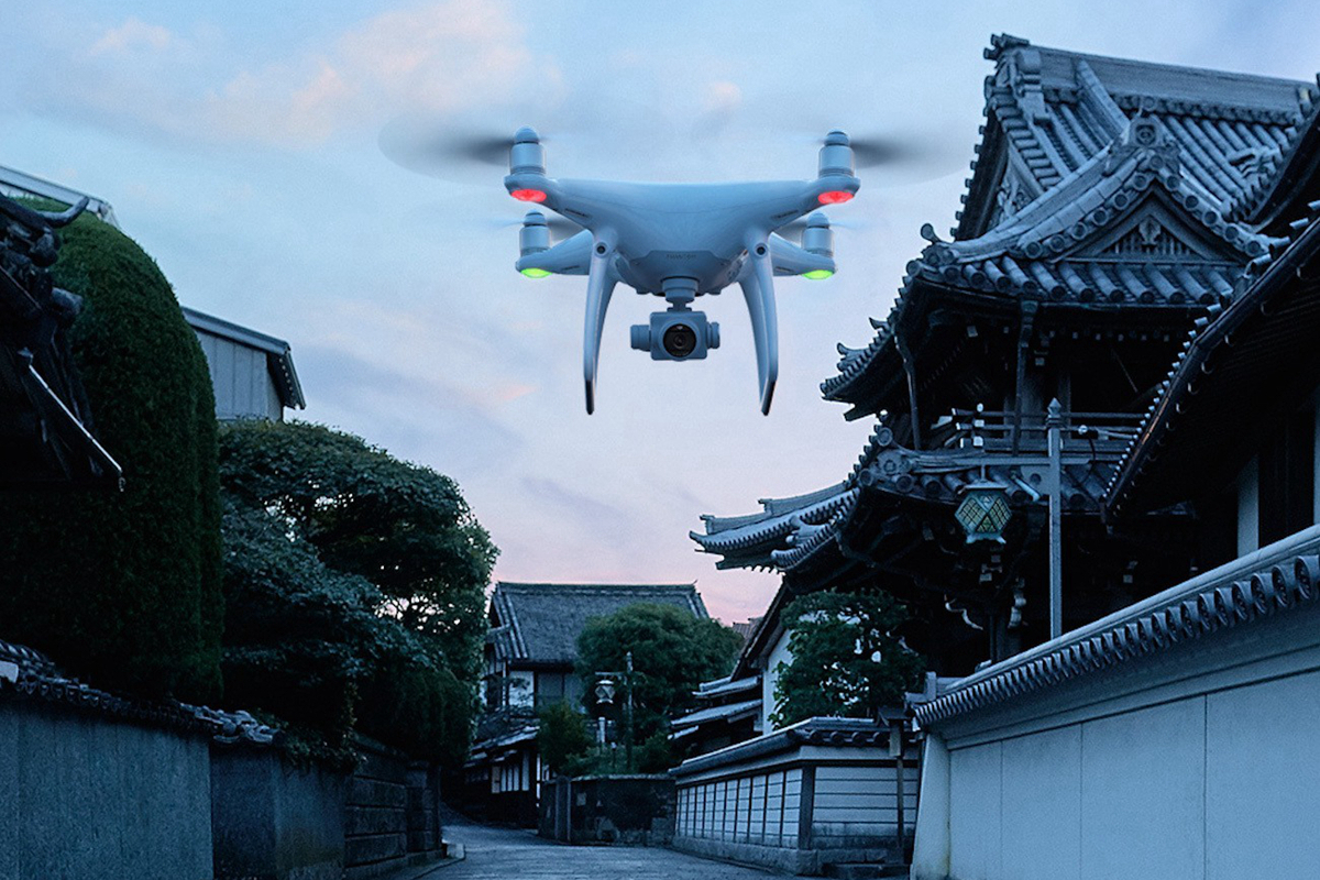 DJI-Phantom-4-Pro-Aerial-Filmmaking-Drone-01_副本.jpg