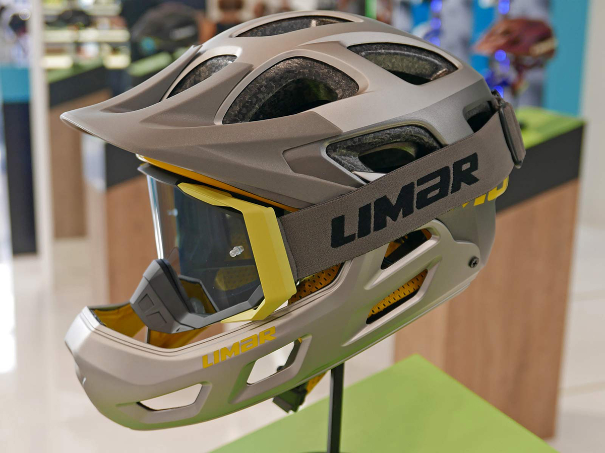 Limar-Alpe-ultralight-full-face-MTB-helmet.jpg