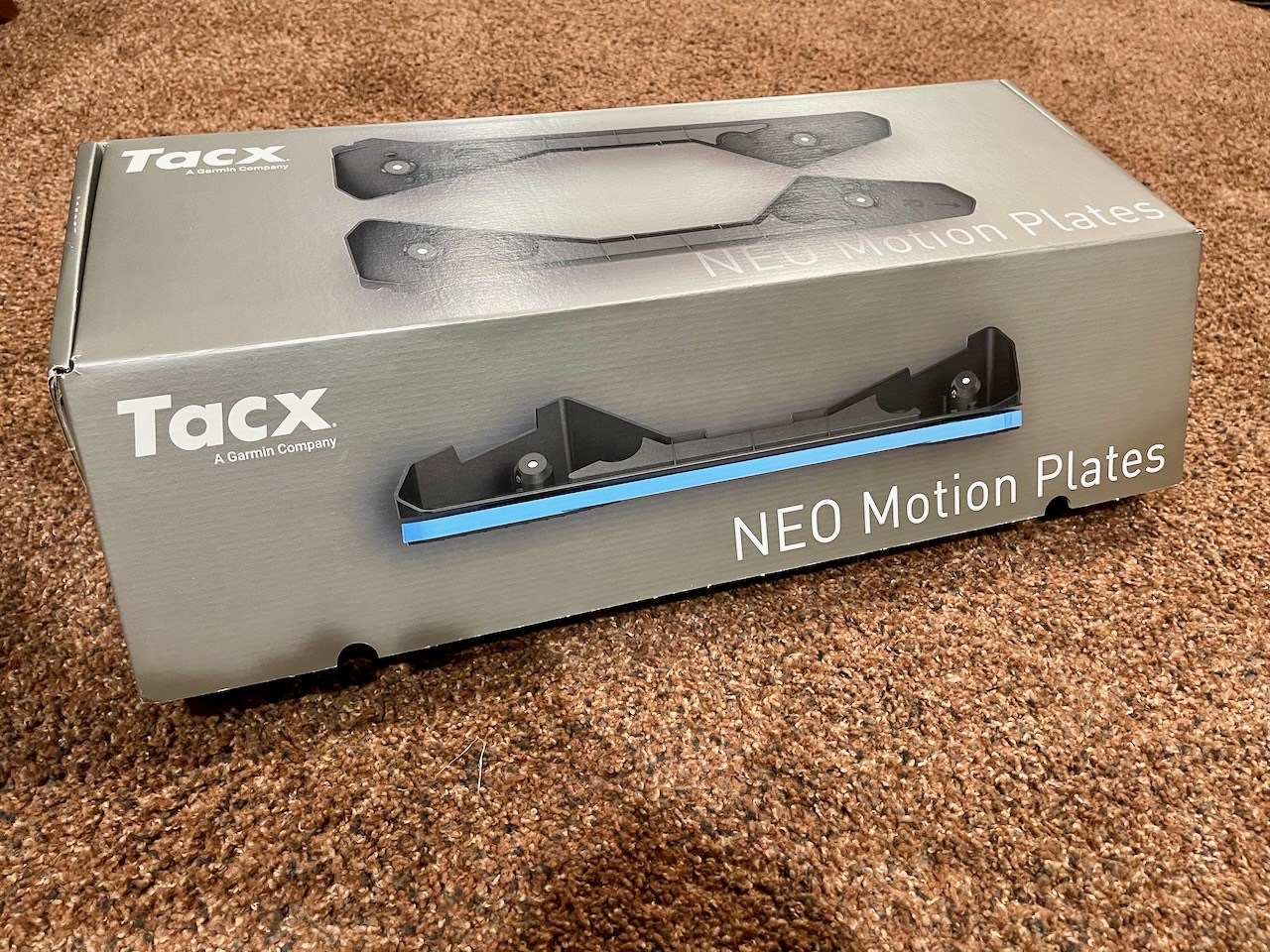 TACX-NEO-Motion-Plates-box.jpeg