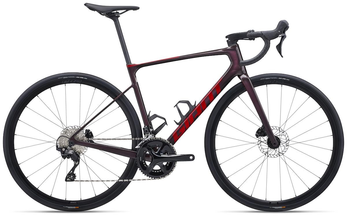 2-1 ｜ MY24 Defy Advanced 2_Color A Tiger Red_副本.jpg