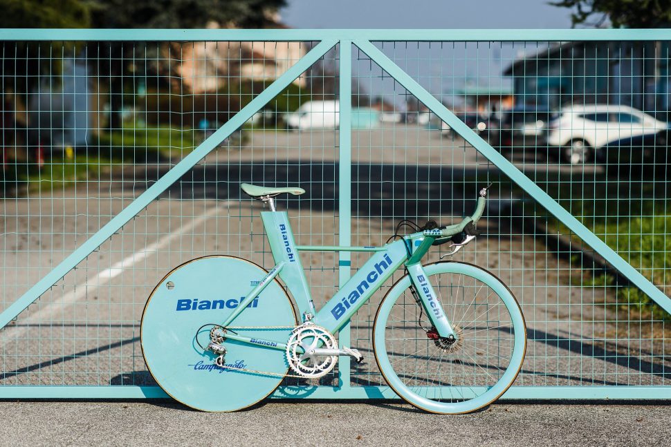 classic_bikes_bianchi_04_disc_brake_chrono_prototype_1-970x647.jpg