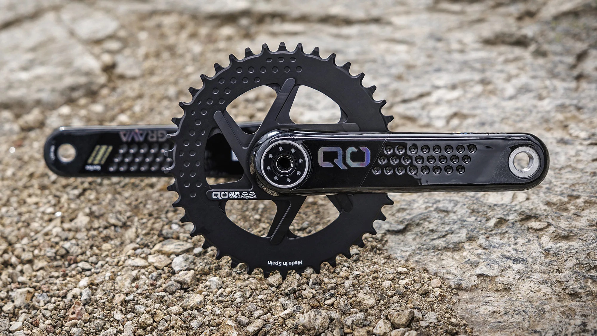 QO-30-carbon-gravel-crankset-wit.jpg